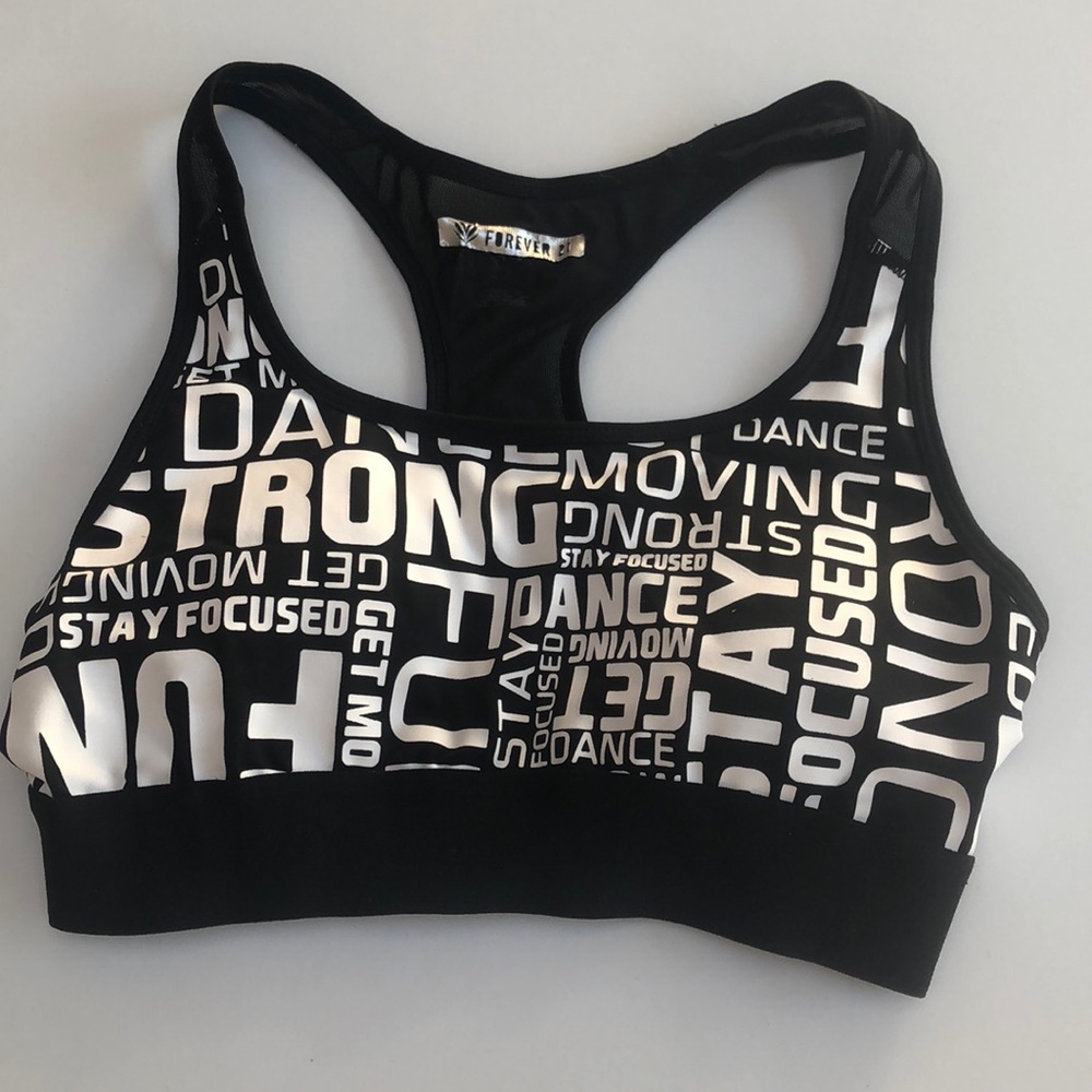 Black sports bra